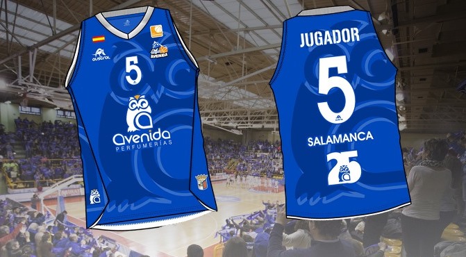 El logo del 25 aniversario del ascenso se verá en la parte de atrás de la camiseta