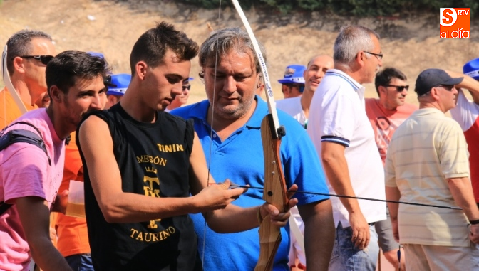 Los aficionados pudieron practicar siguieno las indicaciones de expertos / Foto de Alberto Martín