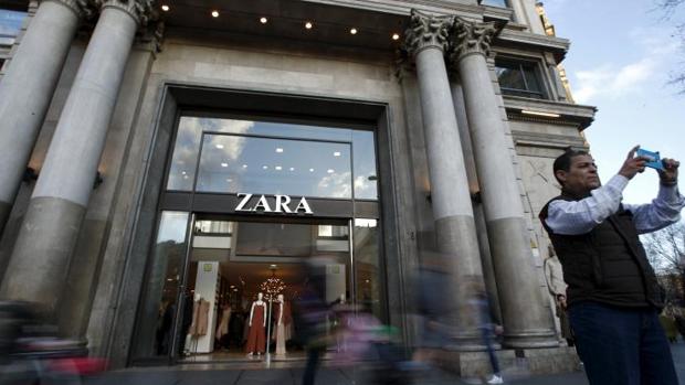 Zara contará con contenedores para ropa usada  