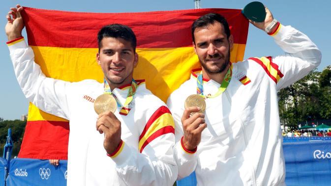 Saúl Craviotto y Cristian Toro con sus medallas / Foto COE