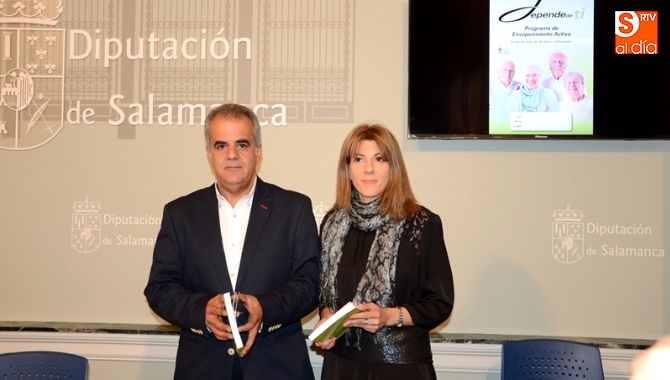 Los diputados Eva Picado y José María Sánchez, en la presentación de este programa