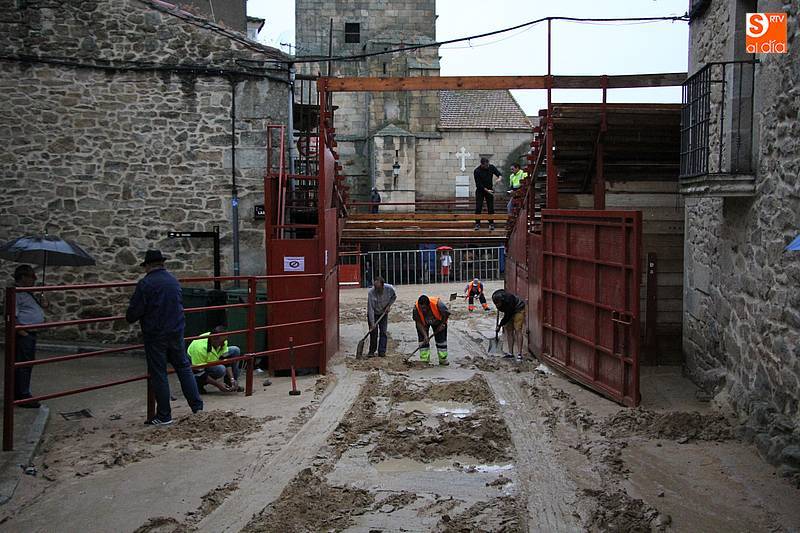 Espectacular y peligroso segundo encierro con novillos de Ignacio López Chaves  