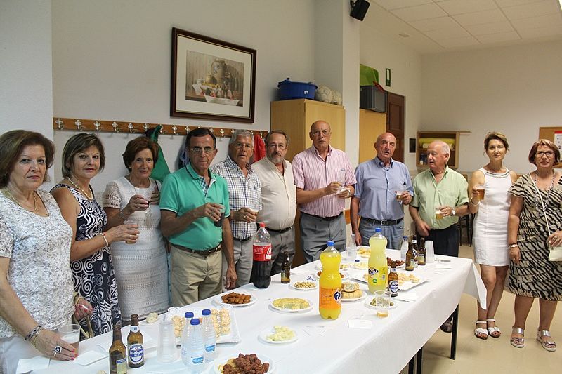 Representantes del Coro San Agustín tras la celebración religiosa