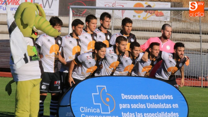 Once titular de Unionistas en su primer partido en casa en Tercera