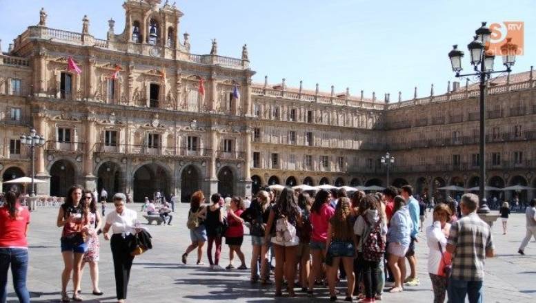 Turistas en Salamanca