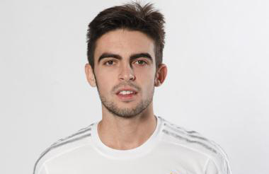 Héctor Martínez en su foto oficial con el filial merengue. Foto: Real Madrid.
