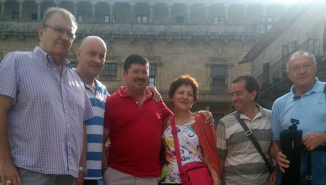 La Asociación de Mayores ‘San Juan Bautista’ visita Santiago de Compostela  