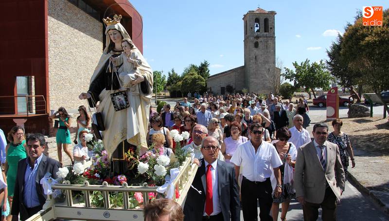 Los vecinos de Trabanca, siempre fieles a la Virgen del Carmen  