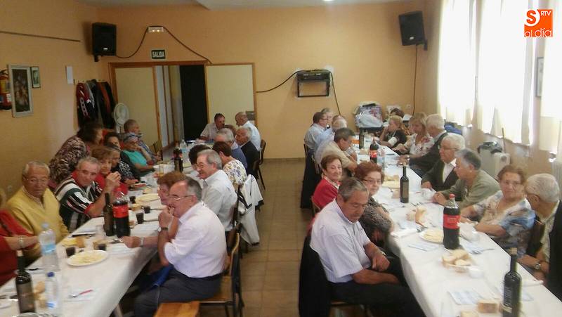 Comida de la Asociación de Mayores ‘San Juan Bautista’ para despedir el verano  