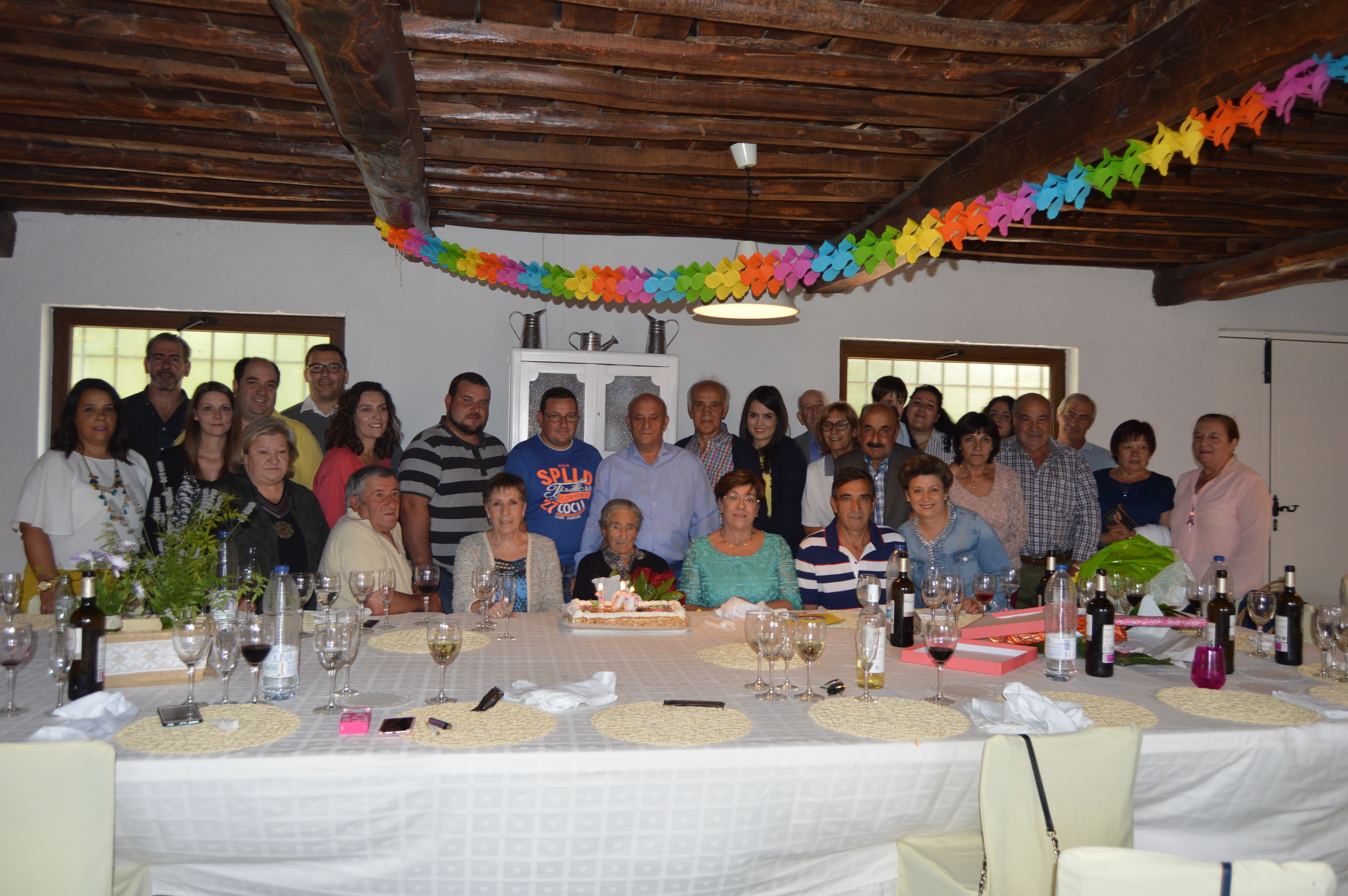 Emilia Alonso cumple 100 años rodeada del amor de su familia y amigos