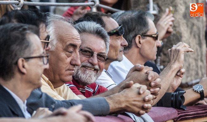ALcaldes de toda la Provincia acudieron a la corrida de rejones de San Mateo/ Foto: Adrián Martín