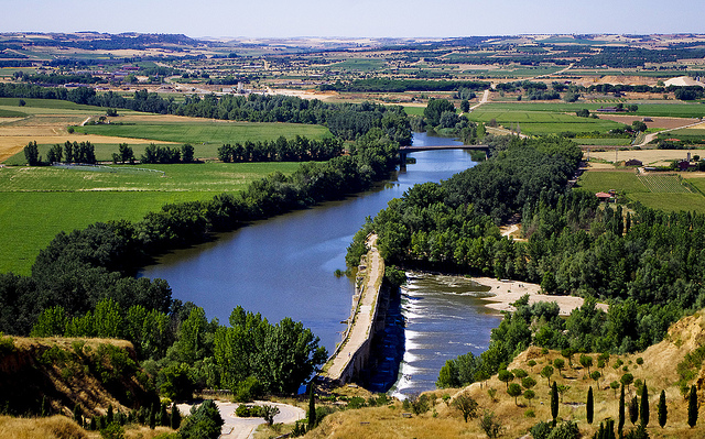 Río Duero a su paso por Toro