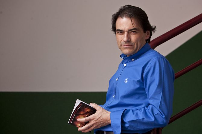 El escritor Pedro Ojeda