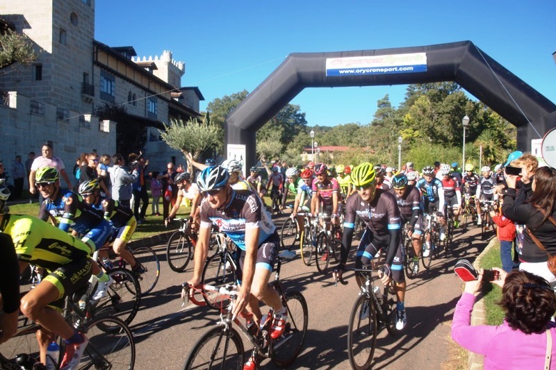 Momento de la salida a la prueba de la IX Subida a la Peña de Francia