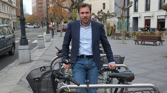 Óscar Puente, azote del susanismo, reta a Felipe González