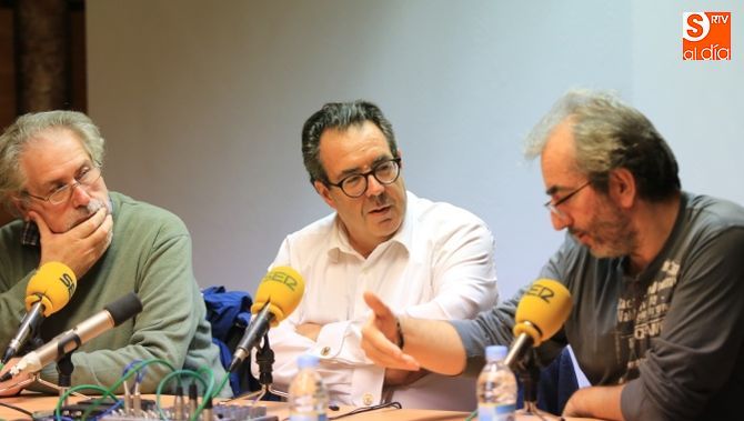 Víctor G. Villarroel, Santiago Juanes y Juan Mari Montes. Fotos: Alberto Martín