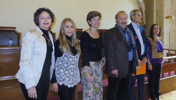 Cita de poetas en Filología