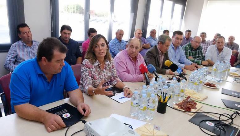 La Consejería de Agricultura trabaja en varias líneas de ayudas específicas para la fusión de cooperativas