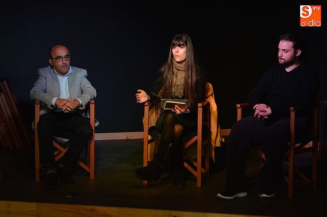 José Ruíz, gerente de la Sala Micenas ATV, Elena Hernández, vicepresidenta de Electra Teatro, y Jorge de Cosme, gerente de ATV/ Foto: Adrián Martín