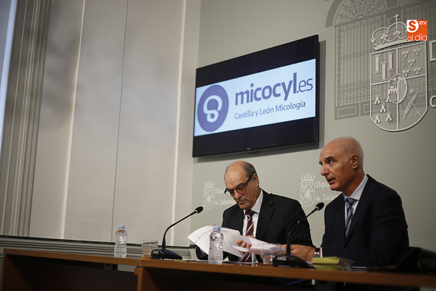El diputado Manuel Rufino y Juan Carlos Martín, jefe del Servicio Territorial de Medio Ambiente. Foto: Alejandro López