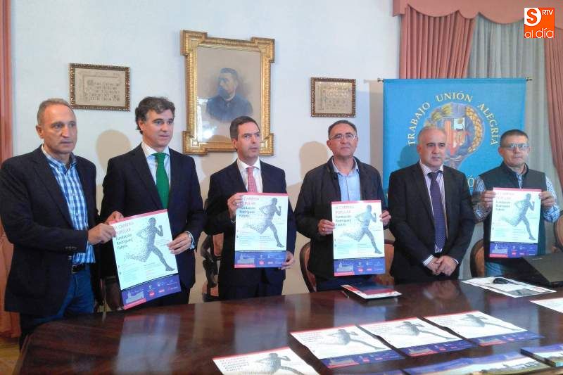 Momento de la presentación de la prueba atlética del próximo 13 de noviembre