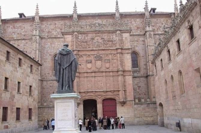 La USAL recibe el premio honorífico AR&PA 2016 por la labor de conservación de su patrimonio...