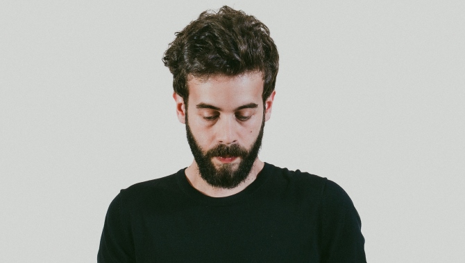 Luis Ullán, cantautor