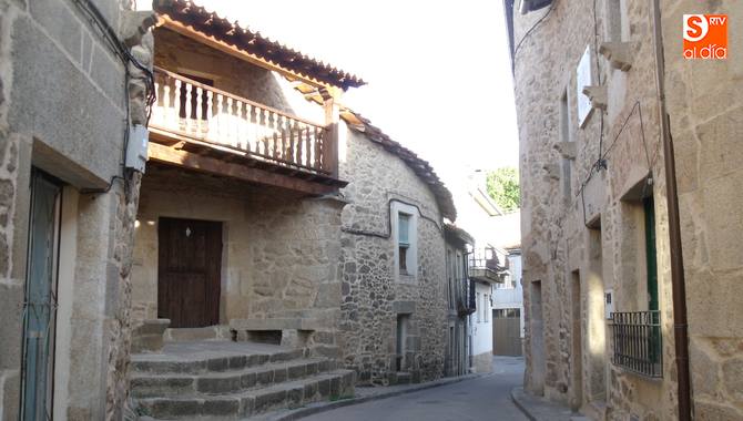 El sector turístico ha demandado a la Diputación formación para sus profesionales / CORRAL