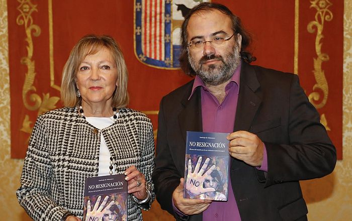 Cristina Klimowitz y Alfredo Pérez Alencart, en el Ayuntamiento