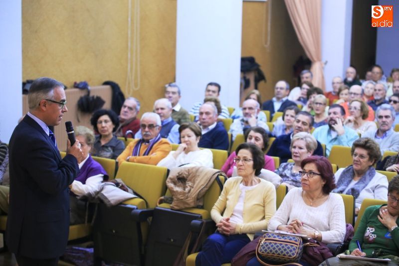 Un momento de la conferencia de José Javier Rodríguez Santos