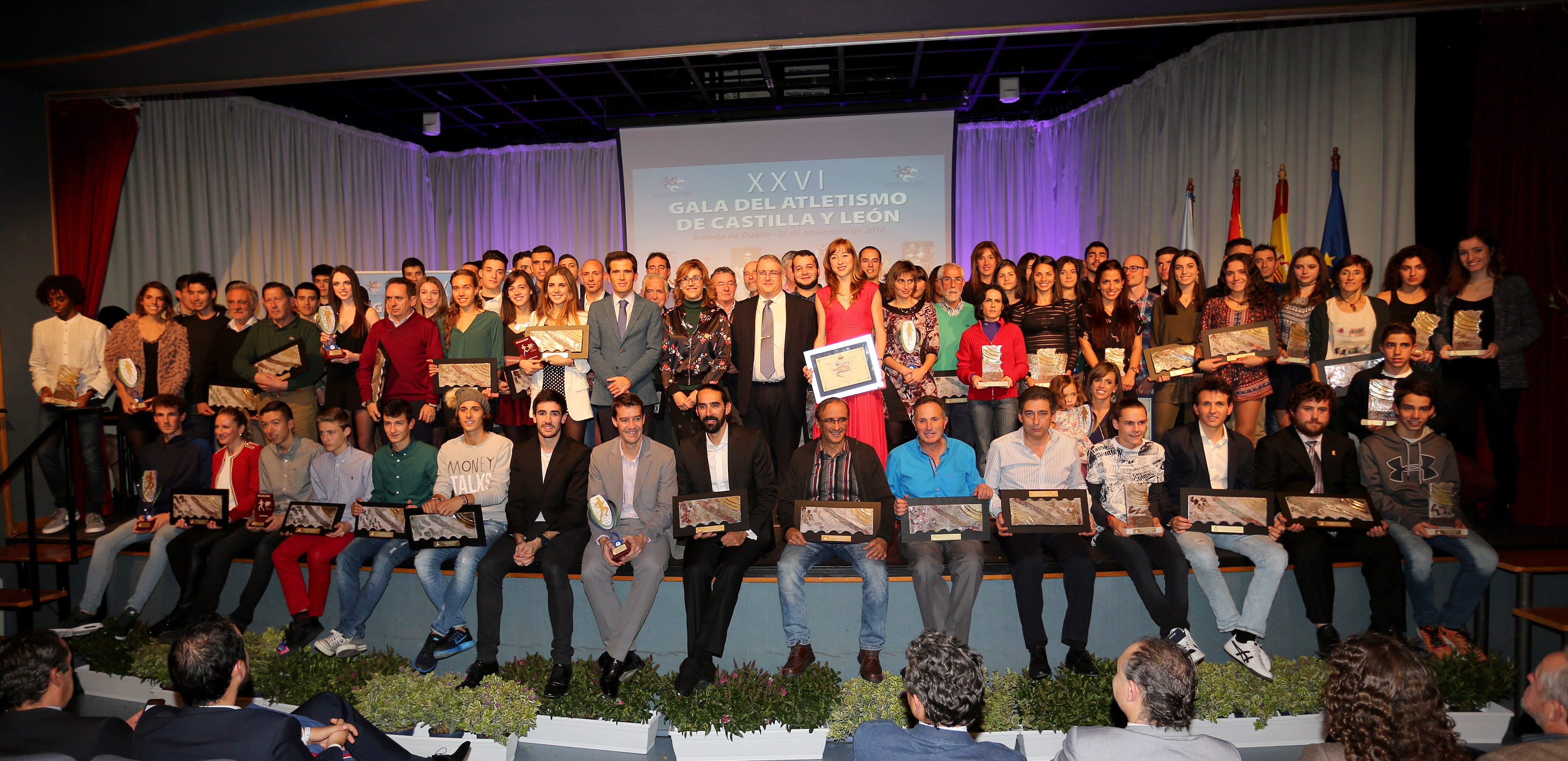 Foto de familia durante la Gala