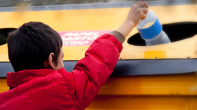 La sensibilización de la población es primordial para un buen reciclaje