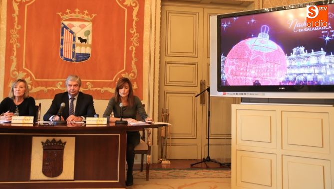 Cristina Klimowitz, Javier García Rubio y Almudena Parres presentan el programa de Navidad