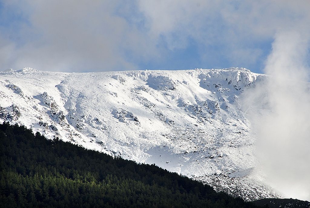 Ya la nieve en la Sierra