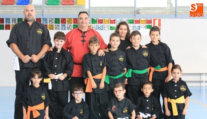 Exhibición de kung fu en el pabellón de Aldeatejada. Fotos: Alberto Martín