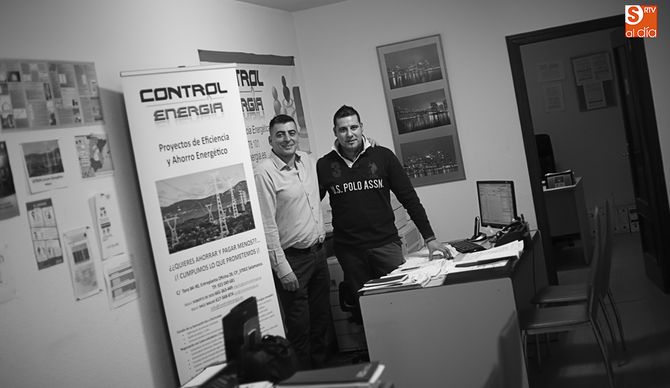 Raúl Malho y Roberto de Dios en las oficinas de Control Energía de la calle Toro. Foto: Alejandro López