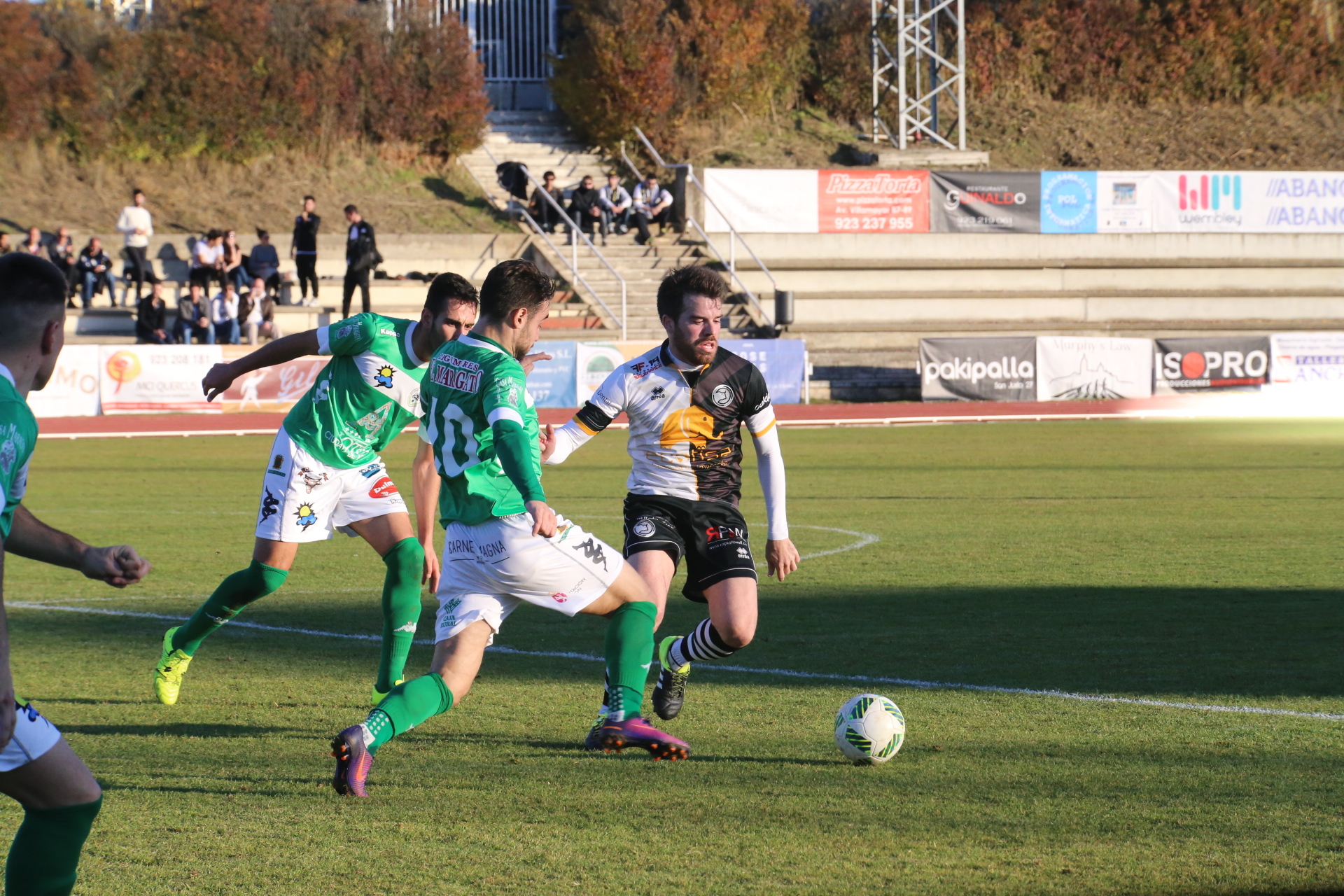 Unionistas de Salamanca suma un punto ante el líder Atlético Astorga (1-1)