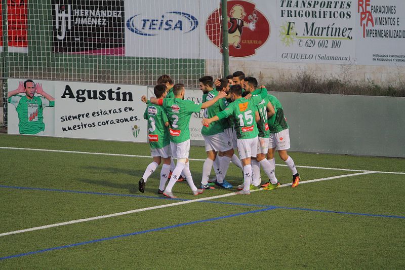 El CD Guijuelo se emborracha de goles ante el Palencia (6-0)
