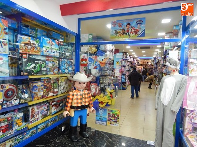 Juguetería El Barato, desde 1940 haciendo realidad los sueños de los niños