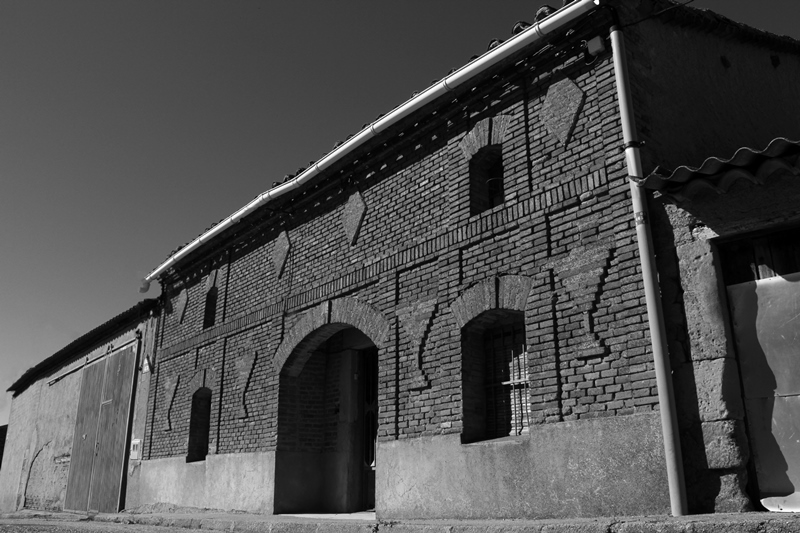 Cordovilla, pueblo de portalillos y arquitectura popular