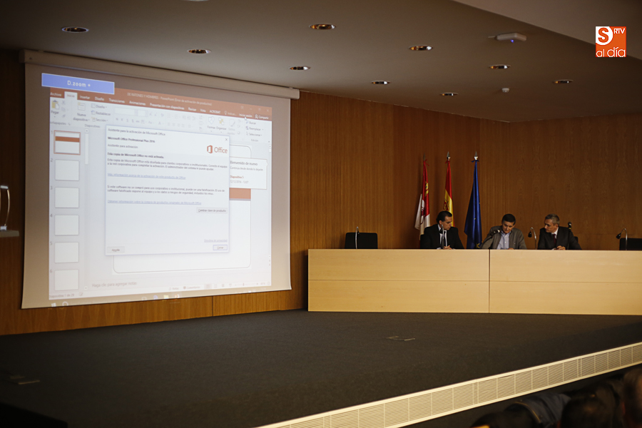 Acto en el Instituto de Investigación Biomédica de Salamanca (Foto de Álex López)