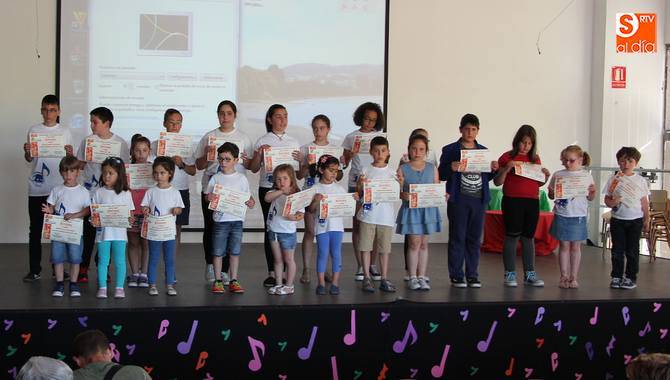 Actuación de fin de curso de esta iniciativa promovida por la Asociación Juvenil Arribes del Duero / CORRAL