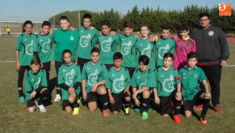 Los infantiles no entraron en el partido hasta comenzada la segunda parte / ARCHIVO