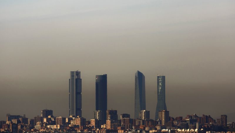 La contaminación de la política
