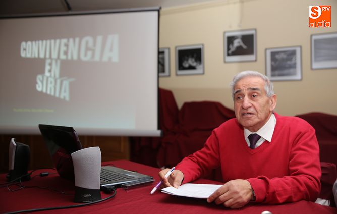 Ruschdi Abordan, en la tertulia Rona Dalba. Foto: Alberto Martín