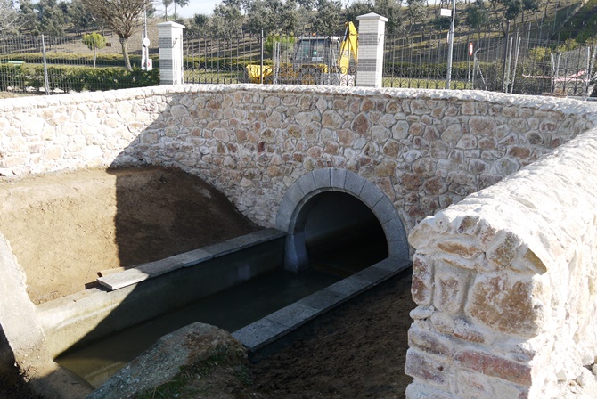 Obras ejecutadas en el acceso al canal del Parque Botánico de Carbajosa
