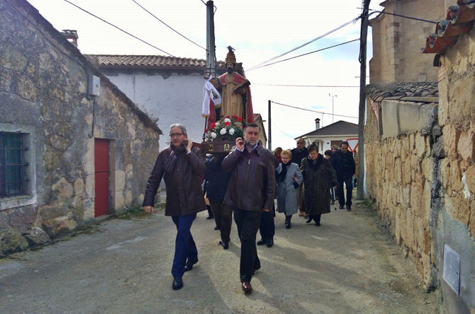Procesión en Rollán en honor a los patrones los Santos Mártires. Foto: AyuntamientoRollán