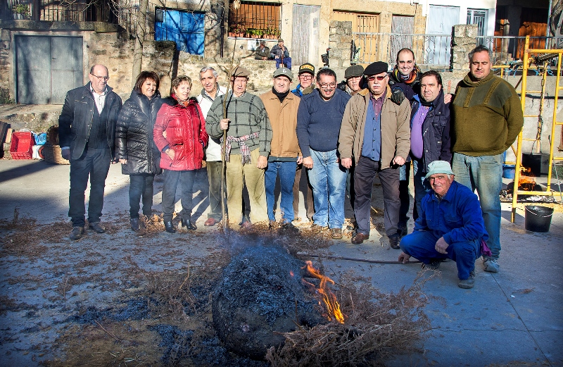 La música de acordeón envuelve a la matanza tradicional serrana