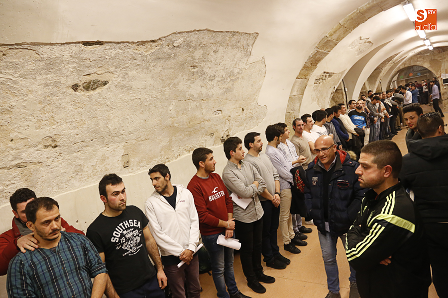 Muchas caras nuevas que aspiran a entrar en la cuadrilla (Foto de Álex López)