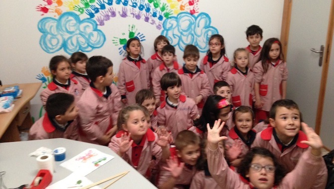 Los más pequeños de los Trinitarios disfrutaron pintando